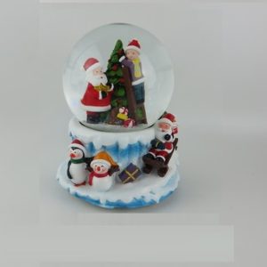 Christams Decoration Polyresin Santa Chause Snowgloe with Led Light/Music